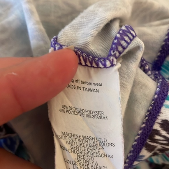 PRana women’s medium dress knee shelf bra stretch Quinn racer back Chevron - Picture 7 of 11